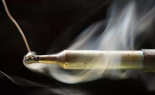 bc2d2fa519234e3ba27ea784b987932e_2