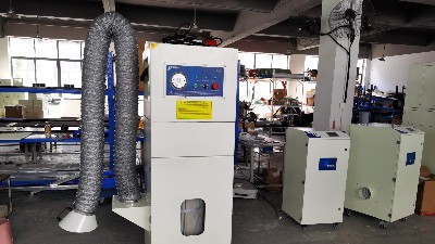 金屬粉塵防爆除塵器,車(chē)間粉塵防爆吸塵器執(zhí)信環(huán)保制造商！