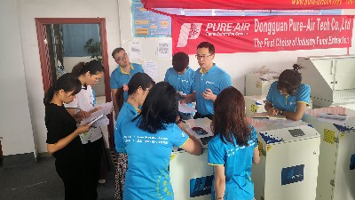 移動除塵設(shè)備,焊煙凈化設(shè)備,執(zhí)信環(huán)保,品質(zhì)優(yōu)秀,質(zhì)量可靠！